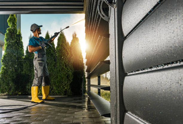 Pre-Holiday Cleaning in Marina, CA